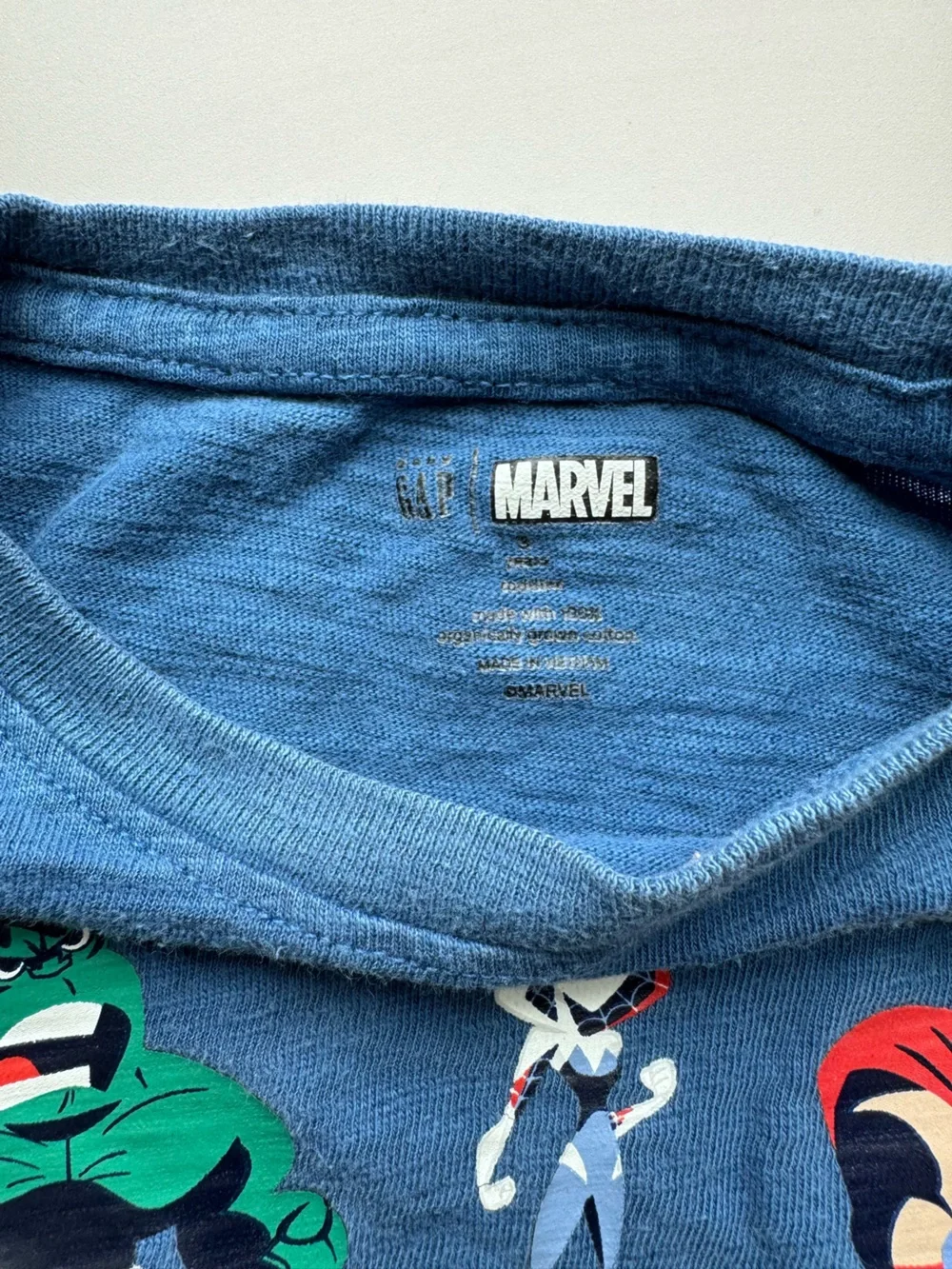 GAP Marvel Pocket Long Sleeve 💥